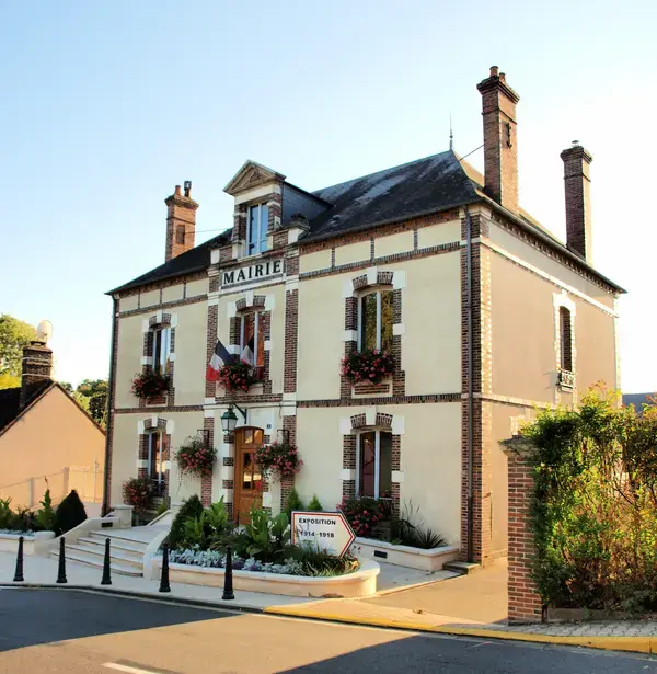 Borne de Recharge 45 Installateur borne de recharge Saint-Hilaire-les-Andrésis